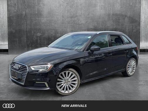 2017 Audi A3 e-tron 1.4T Premium
