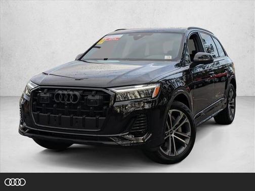 2025 Audi Q7 45 Premium Plus