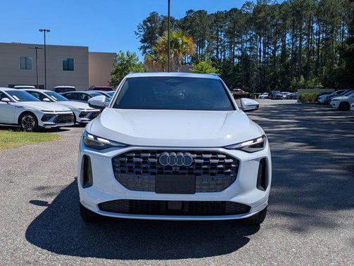 Arkona White 2025 Audi Q5 Premium TFSI quattro S tronic