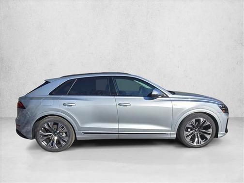2026 Audi Q8 55 Premium Plus