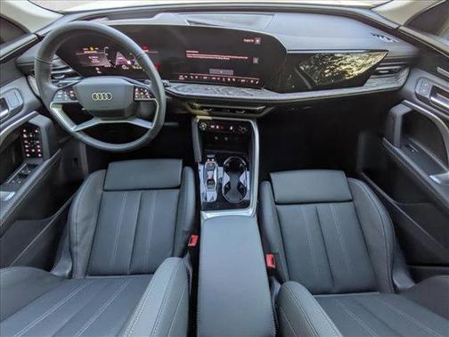 2025 Audi Q5 Premium Plus TFSI quattro S tronic