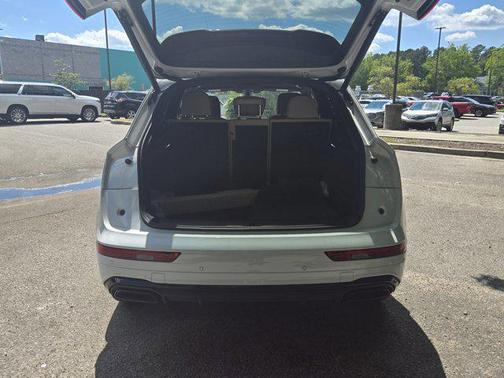 2025 Audi Q5 45 S line Premium