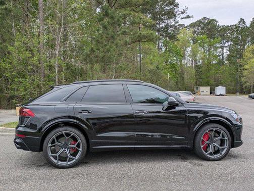 2026 Audi RS Q8 4.0T