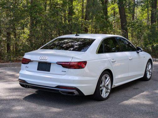 2023 Audi A4 45 S line Premium Plus