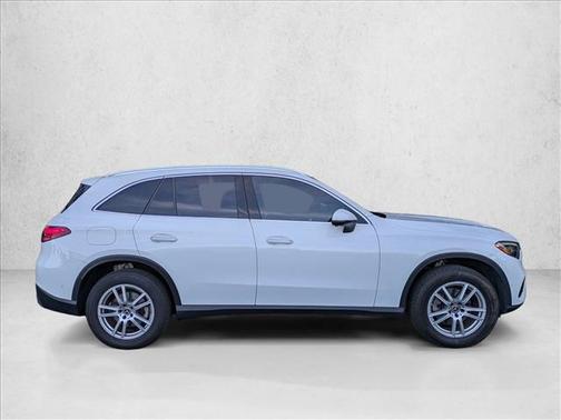 2023 Mercedes-Benz GLC 300 4MATIC