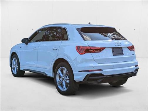 2024 Audi Q3 45 S line Premium Plus