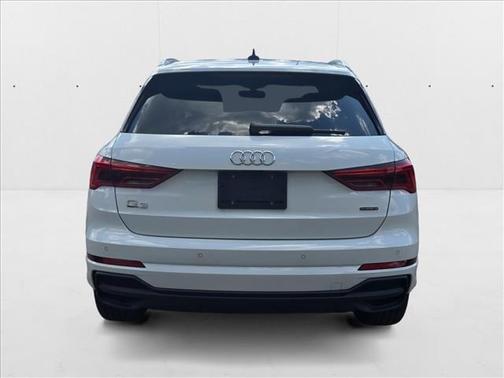 2024 Audi Q3 45 S line Premium Plus