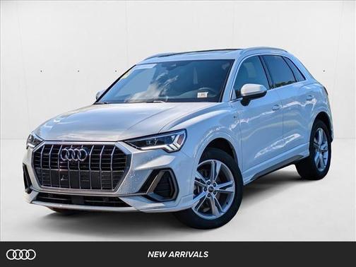 2024 Audi Q3 45 S line Premium Plus