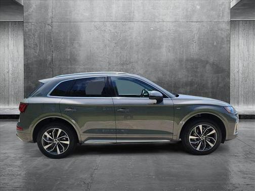 2024 Audi Q5 45 S line Premium Plus