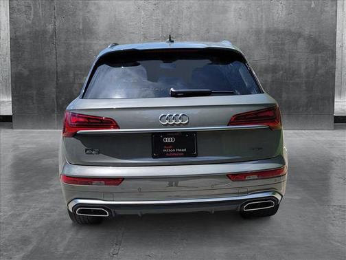 2024 Audi Q5 45 S line Premium Plus