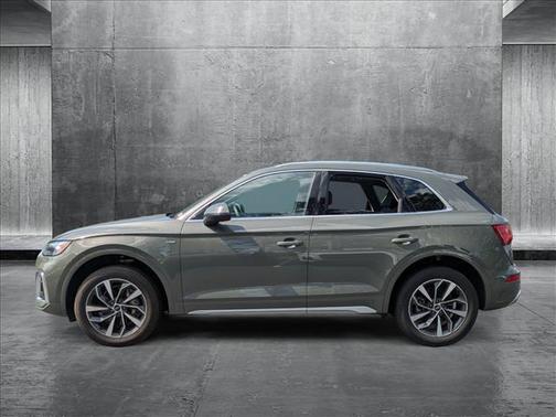 2024 Audi Q5 45 S line Premium Plus