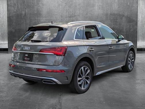 2024 Audi Q5 45 S line Premium Plus