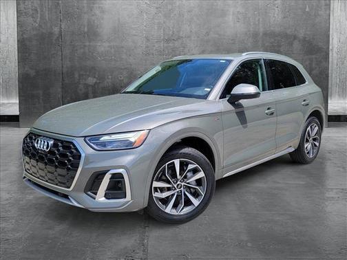 2024 Audi Q5 45 S line Premium Plus