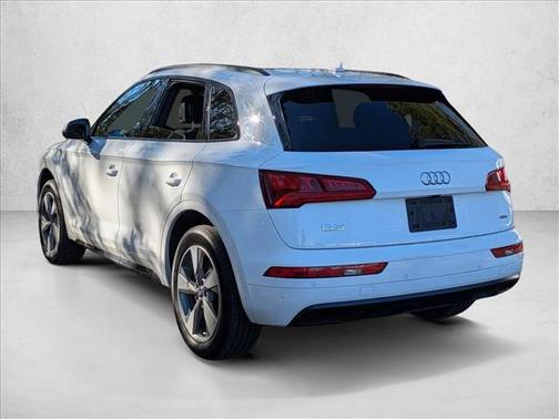 2020 Audi Q5 45 Premium