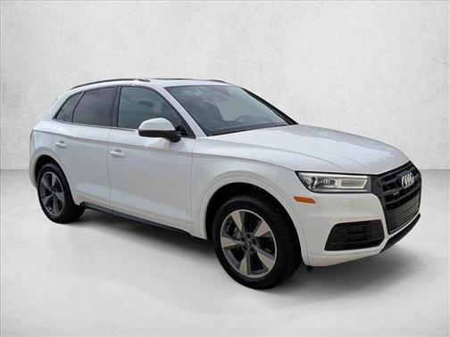 2020 Audi Q5 45 Premium