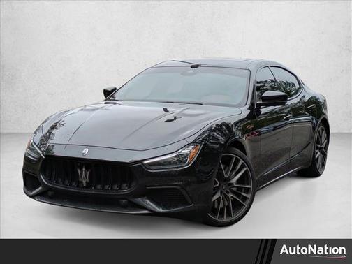2023 Maserati Ghibli Trofeo