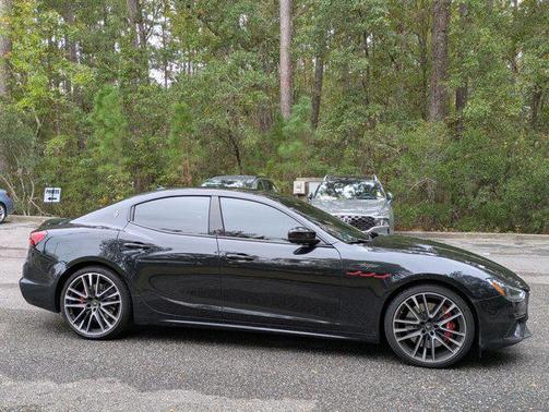 2023 Maserati Ghibli Trofeo