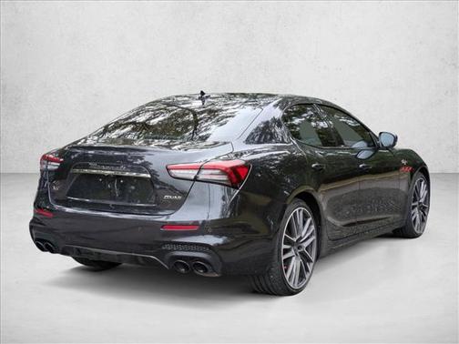 2023 Maserati Ghibli Trofeo
