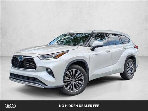 Blizzard Pearl 2021 Toyota Highlander Hybrid Platinum