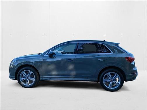 2024 Audi Q3 45 S line Premium Plus