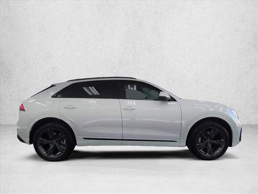 Carrara White 2026 Audi Q8 55 Premium