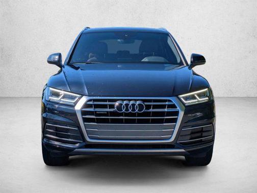 Navarra Blue Metallic 2018 Audi Q5 2.0T Premium Plus