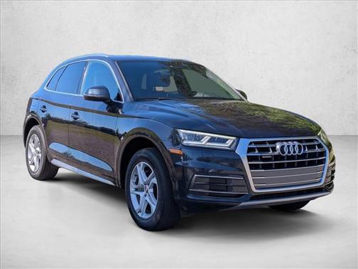 Navarra Blue Metallic 2018 Audi Q5 2.0T Premium Plus