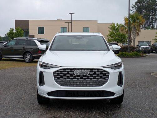 Glacier White Metallic 2025 Audi Q5 Premium Plus TFSI quattro S tronic