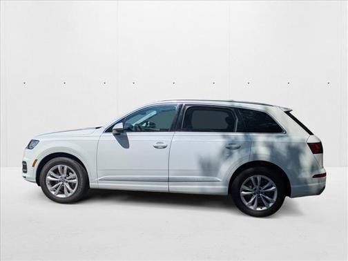 2019 Audi Q7 55 Premium Plus