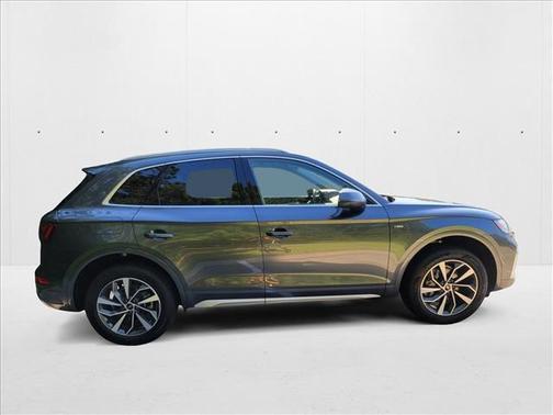 2024 Audi Q5 45 S line Premium