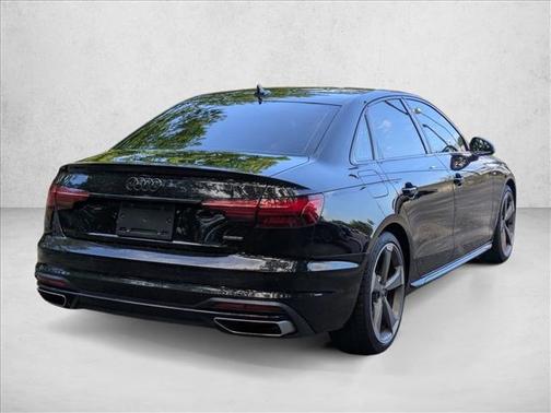2022 Audi A4 45 S line Premium Plus