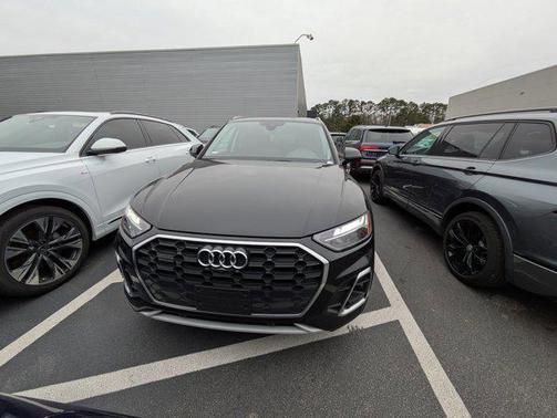 2023 Audi Q5 45 S line Premium Plus