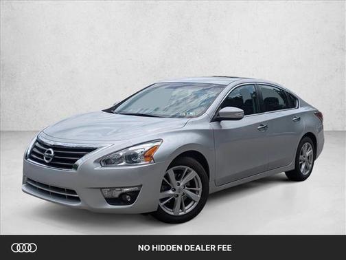 Brilliant Silver Metallic 2014 Nissan Altima 2.5 SV