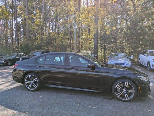 2016 BMW 750 i xDrive