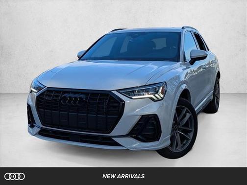 2025 Audi Q3 Premium 45 TFSI S line quattro Tiptronic