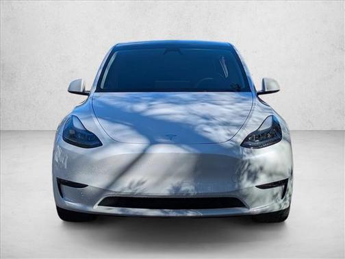 2024 Tesla Model Y Long Range Dual Motor All-Wheel Drive