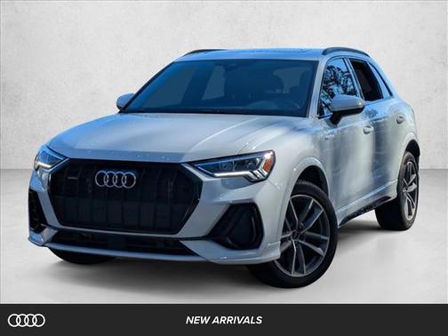 2025 Audi Q3 Premium 45 TFSI S line quattro Tiptronic