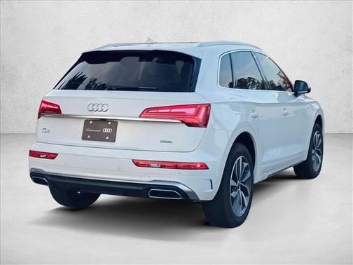 2025 Audi Q5 45 S line Premium Plus