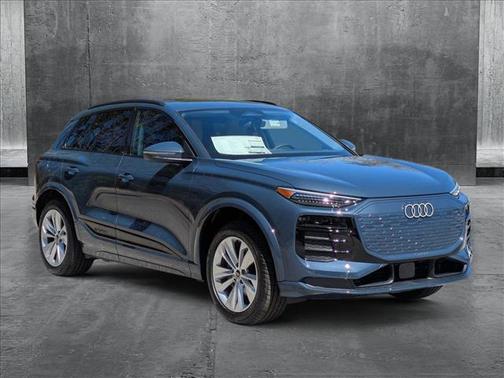 2025 Audi Q6 e-tron Premium Plus