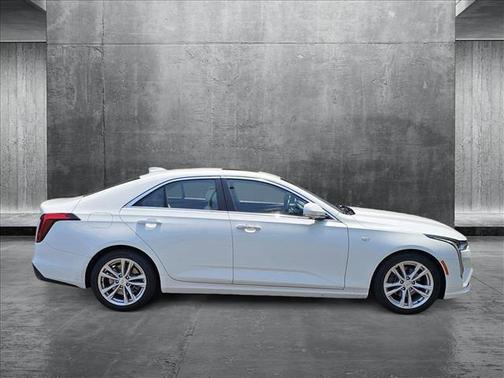2021 Cadillac CT4 Luxury