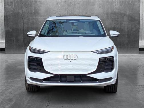 2025 Audi Q6 e-tron Premium Plus