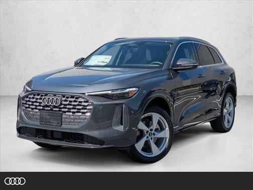 Tambora Gray Metallic 2026 Audi Q5 Premium Plus TFSI quattro S tronic