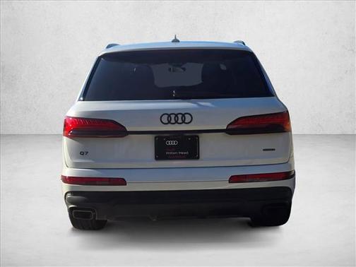 2025 Audi Q7 45 Premium
