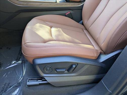 2026 Audi Q7 45 Premium