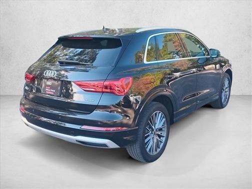 2022 Audi Q3 40 Premium