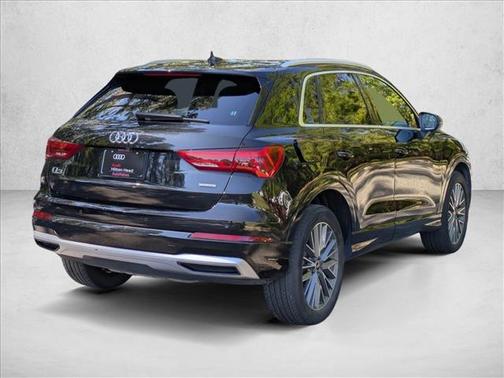 2022 Audi Q3 40 Premium