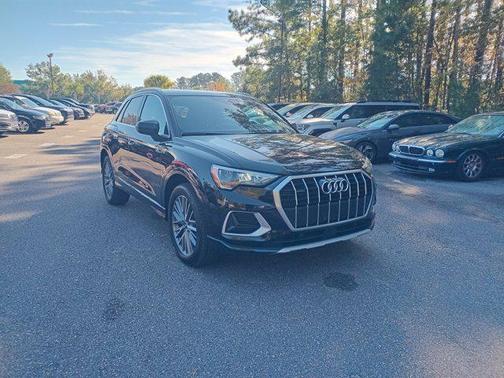 2022 Audi Q3 40 Premium