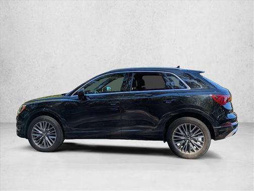 2022 Audi Q3 40 Premium