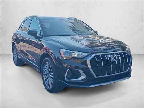 2022 Audi Q3 40 Premium