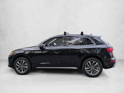 2022 Audi Q5 45 S line Premium